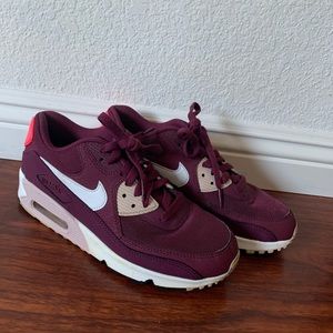 Nike Wmns Air Max 90 Essentials